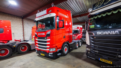 20260329-Tom-Holding-00321